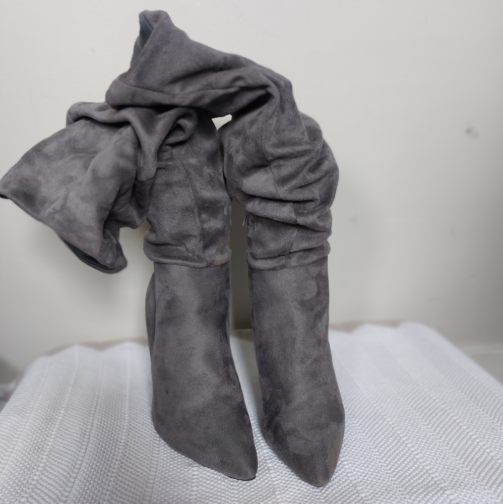 Women grey slouch boot